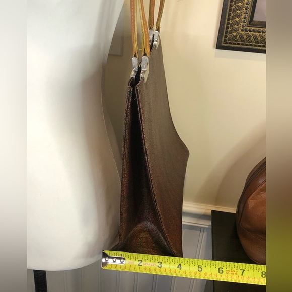 W ETRO Red Paisley Vachetta Leather Two Strap Snap Tote Shopper Shoulder Bag - Picture 13 of 17